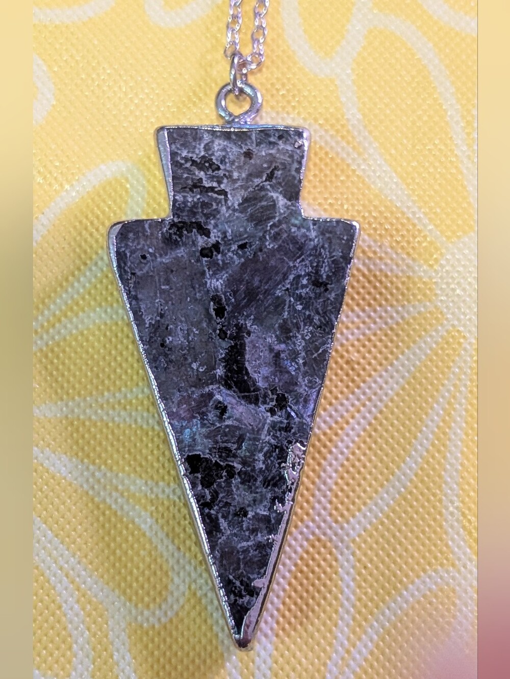 Vintage Gemstone Arrowhead Pendant Necklace